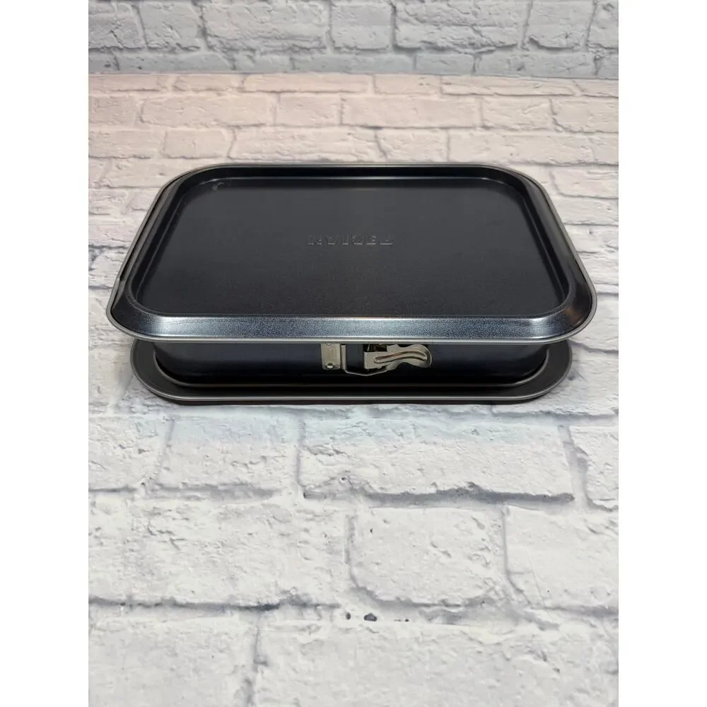 Kaiser Rectangular Springform Cake Pan 13x9” Non-stick Xtra Base to use as Cover
